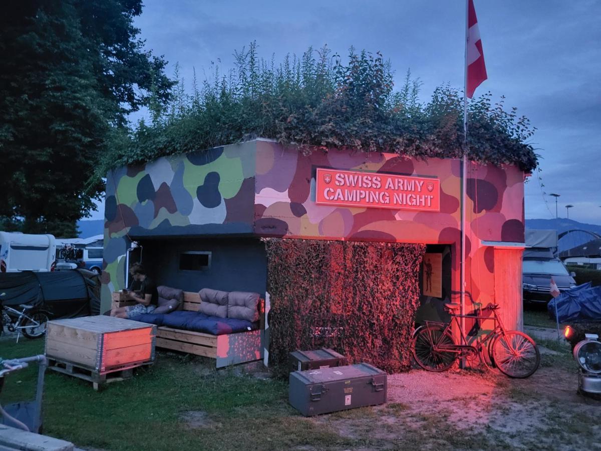 Swiss Army Camping Night / Militaerbunker St. Margrethen エクステリア 写真